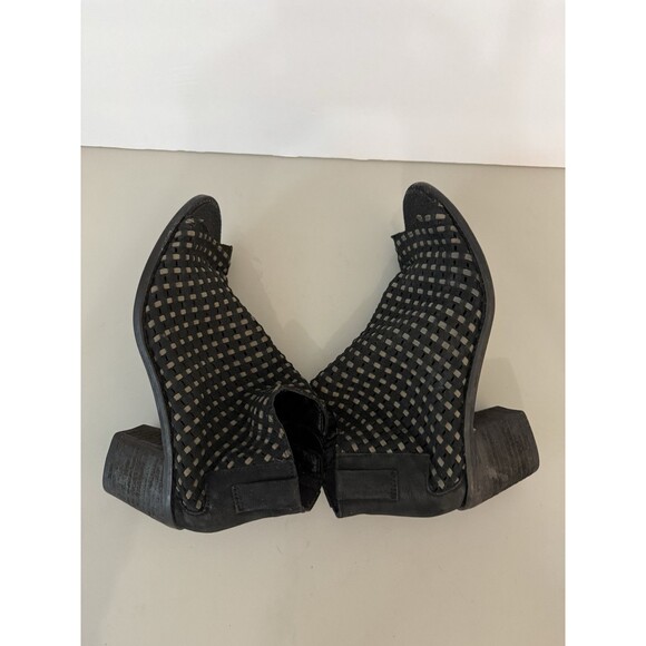 Journee Collection Booties Peep Toe Black Woven Peep Toe Block Heel Office 8.5 - Picture 7 of 8